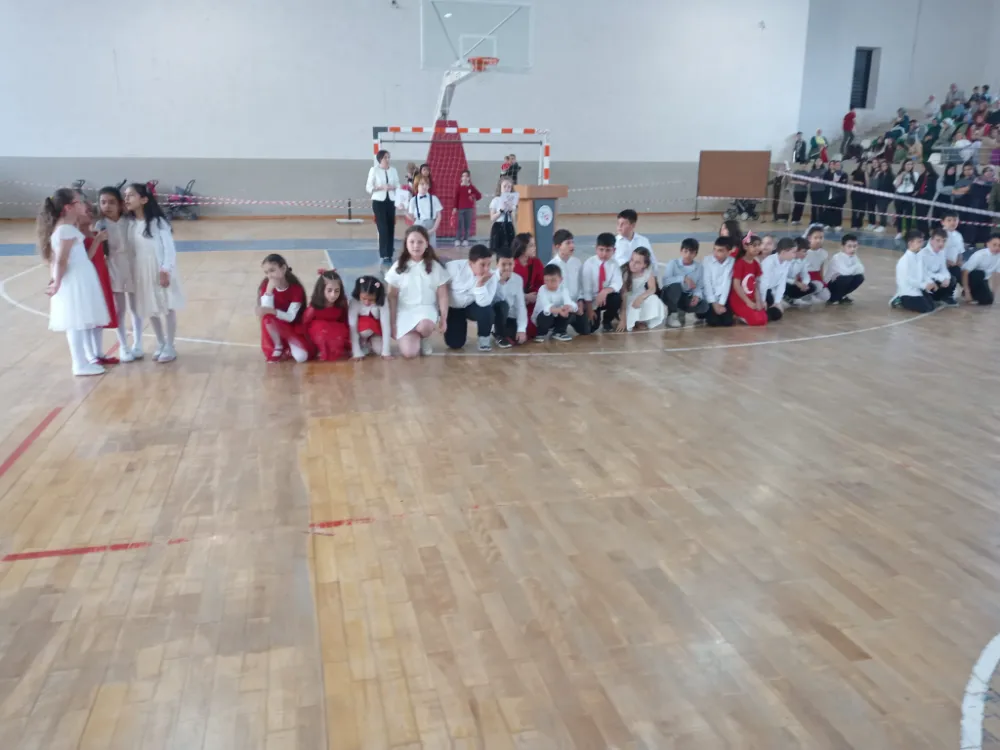 Şehit Gökhan Demir İlkokulu’nda 23 Nisan Bayramı coşkusu