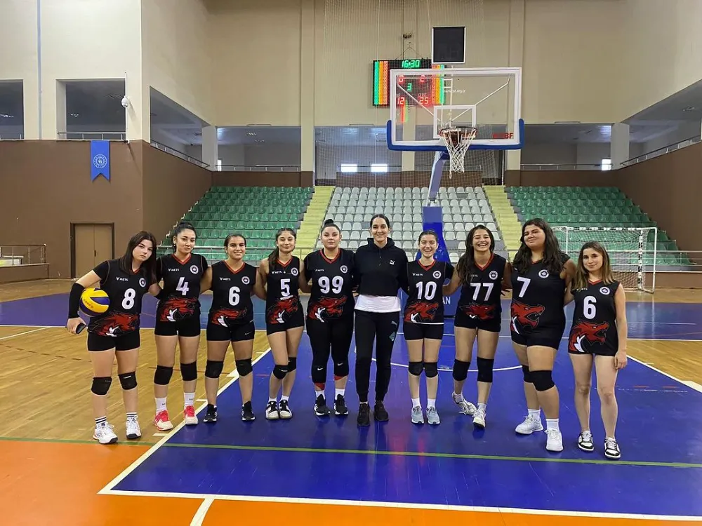 Bahçeşehir Koleji voleybolda 3-0 kazandı