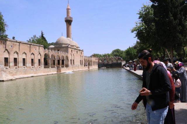Balıklıgöl artık berrak …