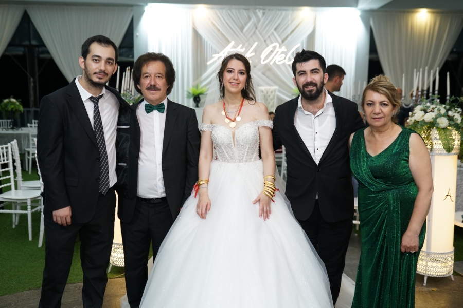 Merve ile Görkem’den mutluluğa evet…