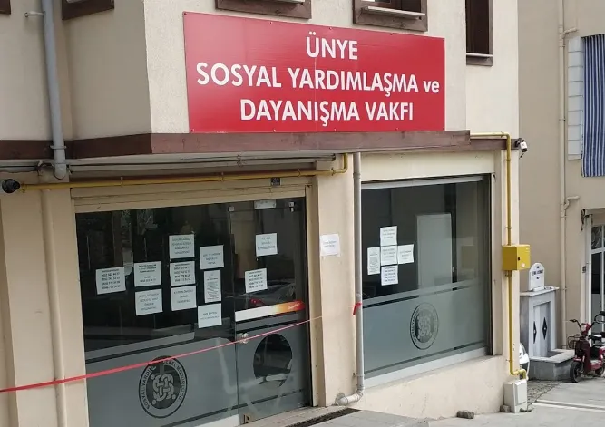 Vakıf’tan 221 milyon 831 bin yardım!