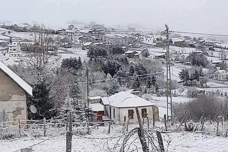 Çambaşı yeniden beyaza büründü 