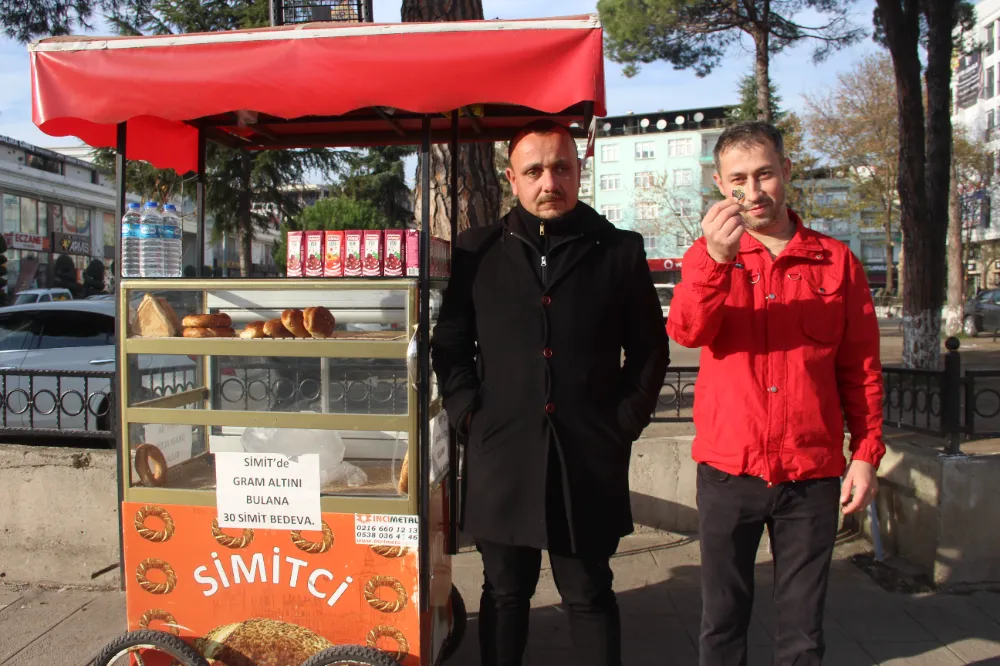 Simit içindeki sürpriz altının talihlisi şaşkınlığını gizleyemedi! 