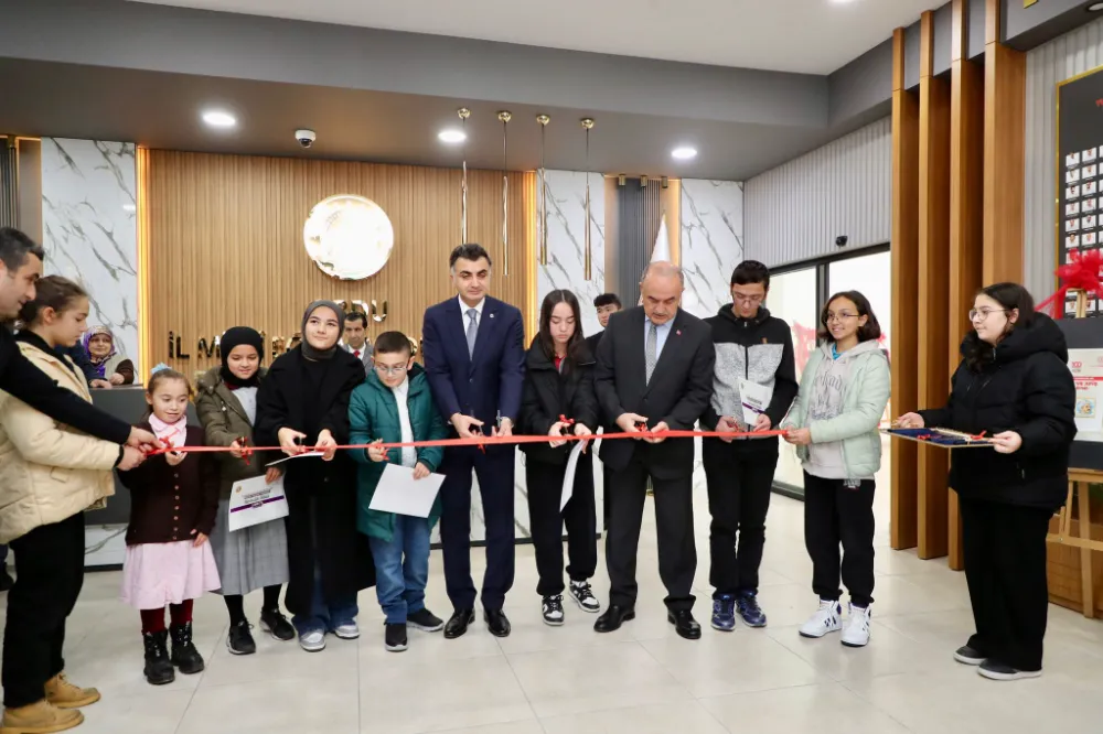 “Dilimizin Zenginlikleri Projesi” kapsamında sergi açıldı