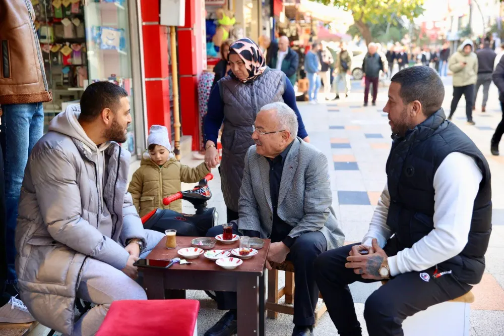 Başkan Güler, sahada esnafları dinliyor… 