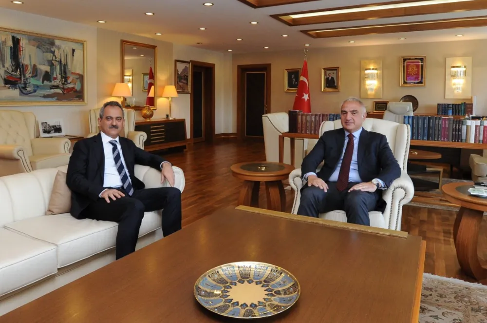 Özer, Bakan’dan Ordu Müzesi sözü aldı!