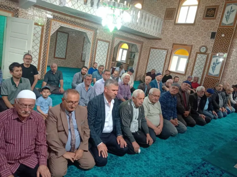 İnkur Erenler Camisi yeniden ibadete açıldı… 