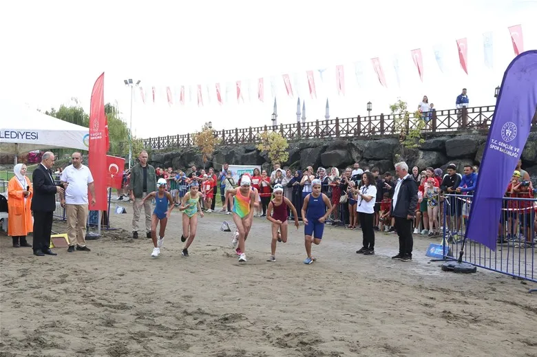 Ordu, Zafer Bayramı Triathle yarışlarına ev sahipliği yaptı 