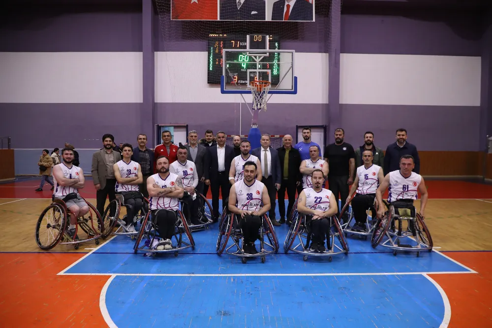 Engelsizler ordusu evinde galip