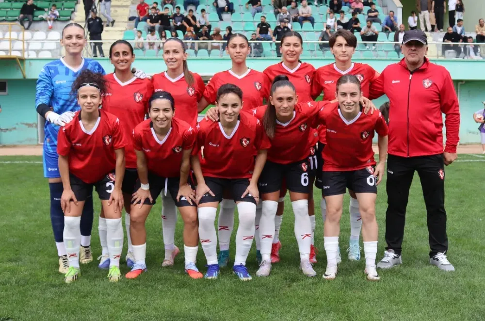 Ünye Kadın Spor Kulübü Antalya’yı bekliyor