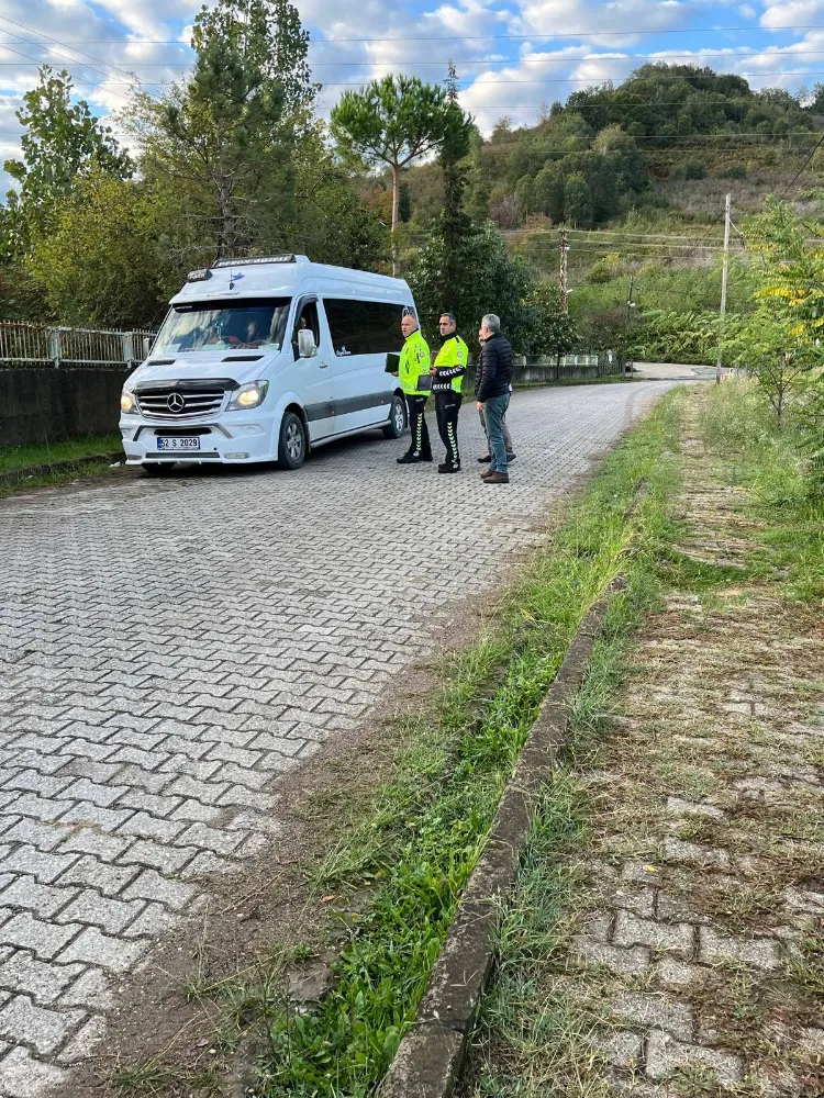 Okul servis araçları denetimleri sürüyor