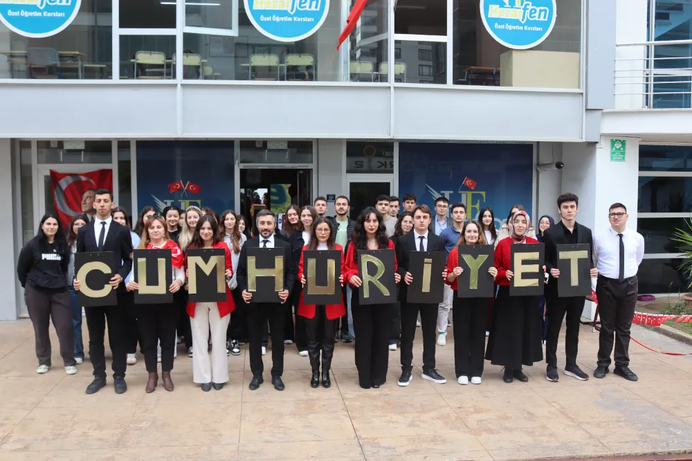 Hezarfen Öğretim Kursu’nda 29 Ekim coşkusu!