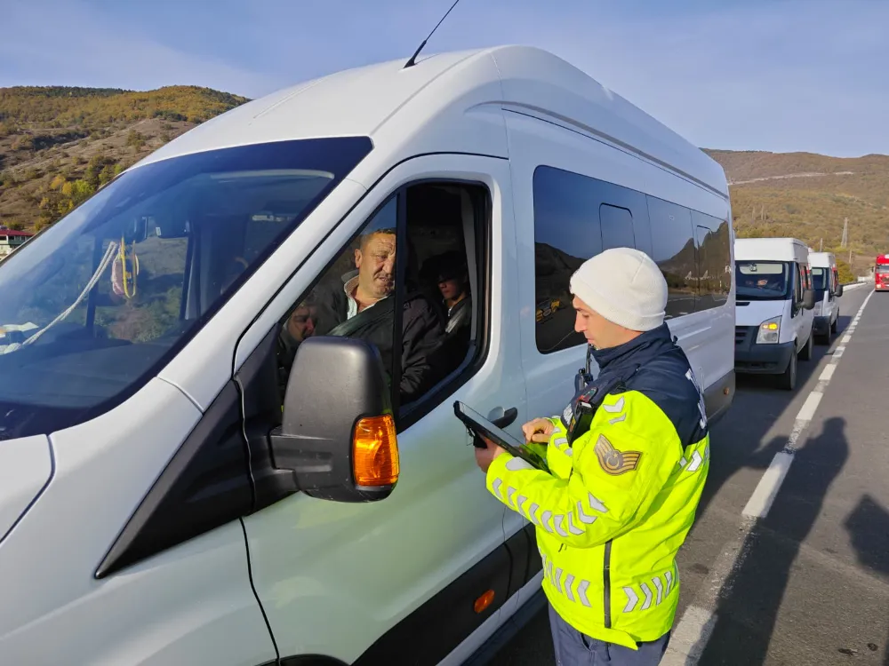Jandarmadan yoğun trafik denetimi