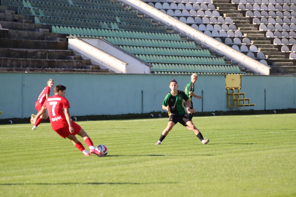 Ünye Kadın Spor Kulübü, FOMGET’e mağlup oldu