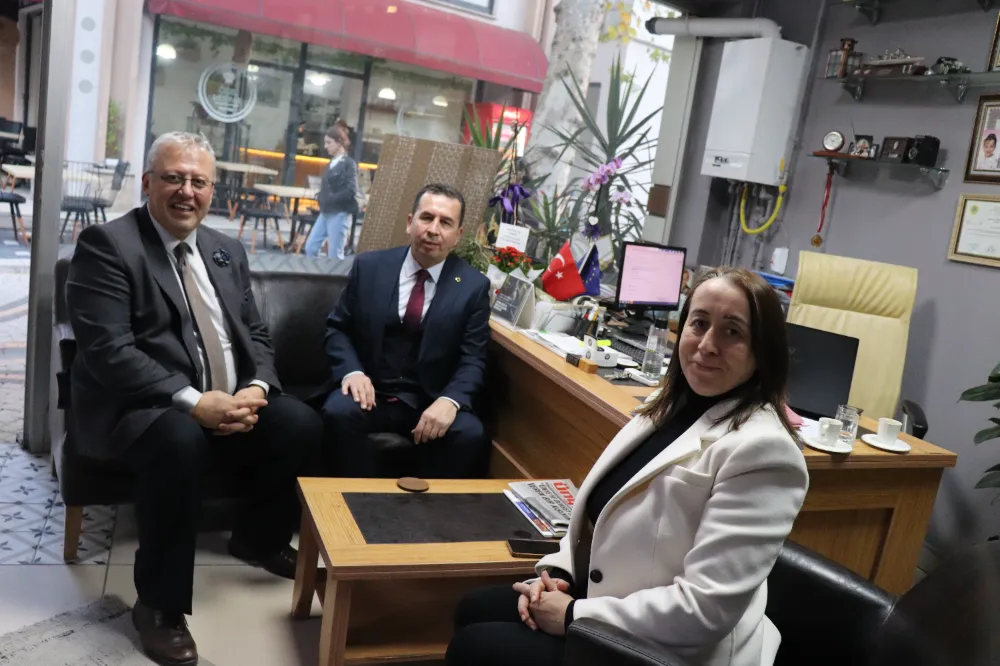 Kaymakam Işık’tan Ünye Kent Gazetesi’ne 17. yıl ziyareti… 