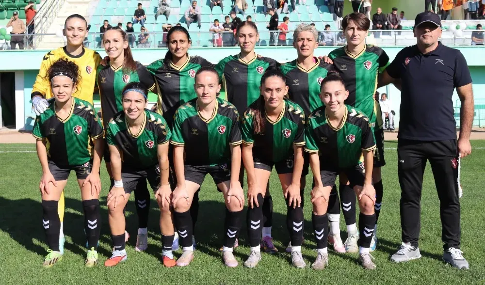 Ünye Kadın Spor Kulübü, Hakkari deplasmanında