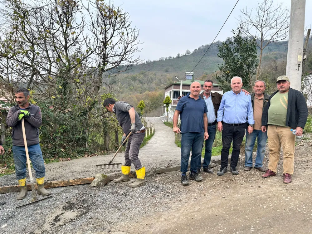 Engelli ve hasta vatandaşlar için İkizce’de beton yol çalışmaları… 