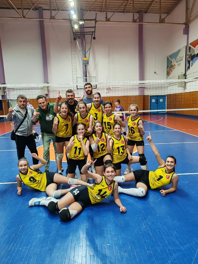 Ünye Atatürk Ortaokulu, voleybolda Ordu şampiyonu!