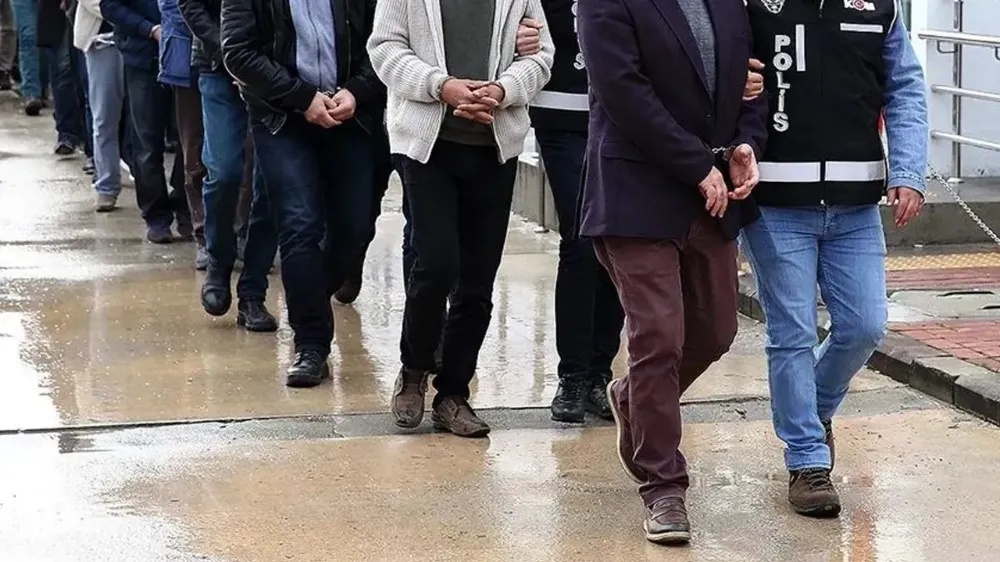 Aranan 37 şahıs yakalandı! 