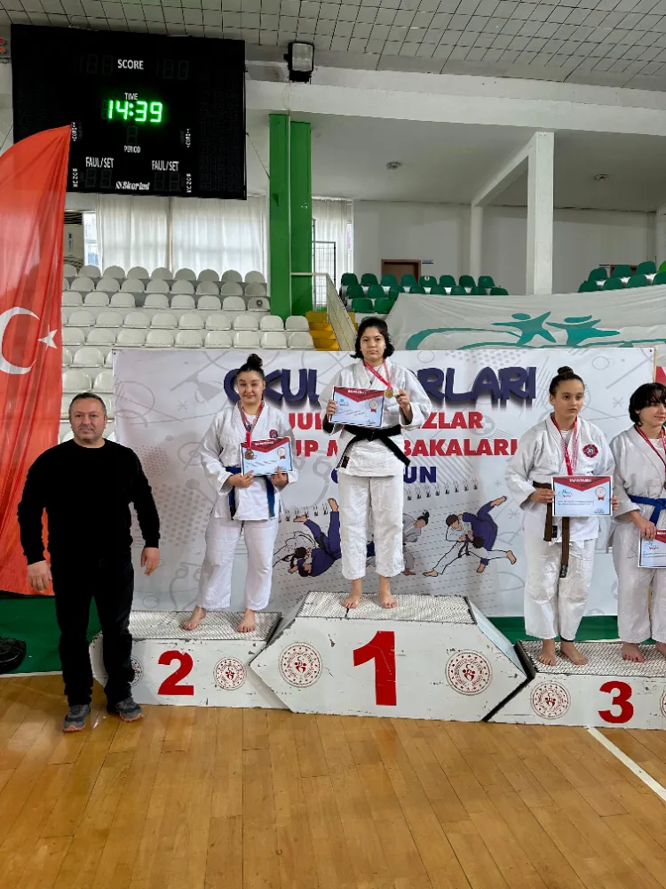 Ordulu judocular 9 madalyayla döndü!