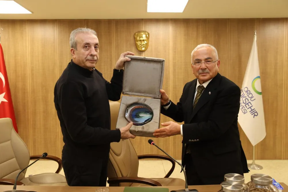 Eski Tarım Bakanı Eker ile Büyükşehir’de tarım konuşuldu!