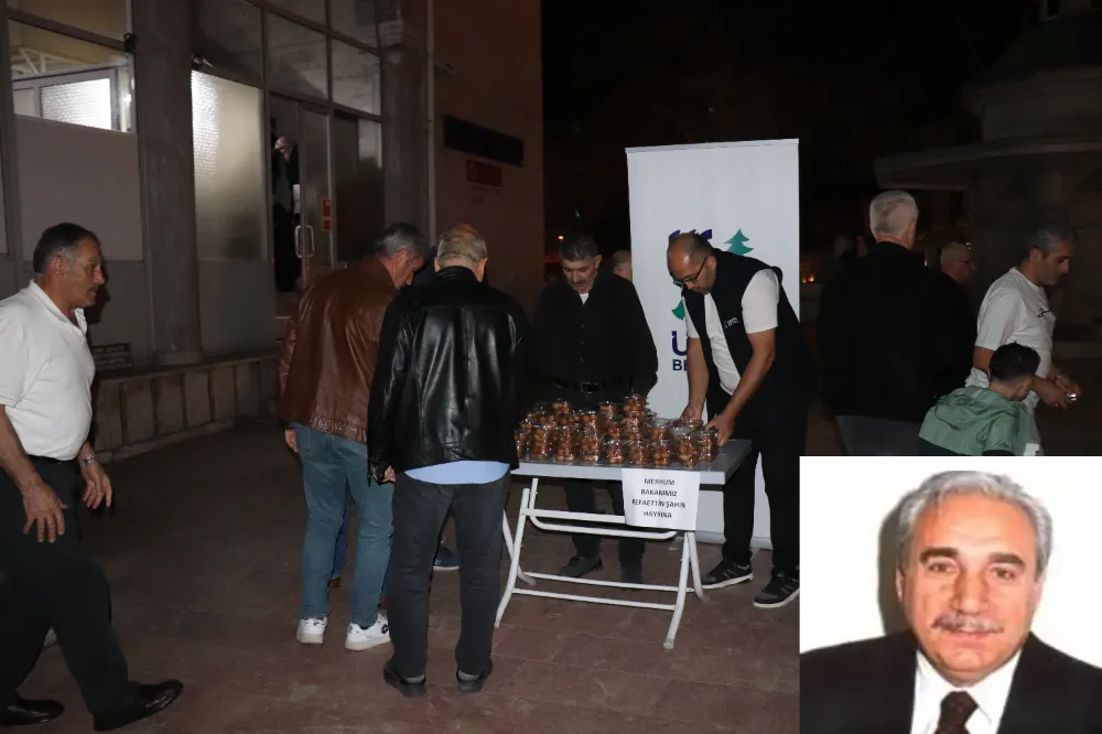 Bakan Refaiddin Şahin için lokma dağıtıldı