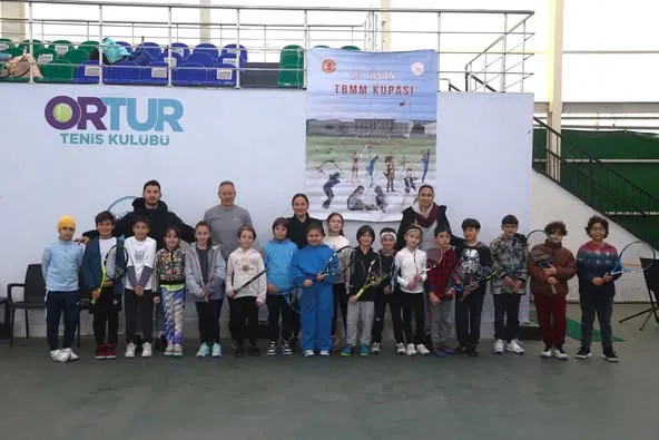 Ordu’da 23 Nisan TBMM Kupası Tenis Yarışmaları başladı