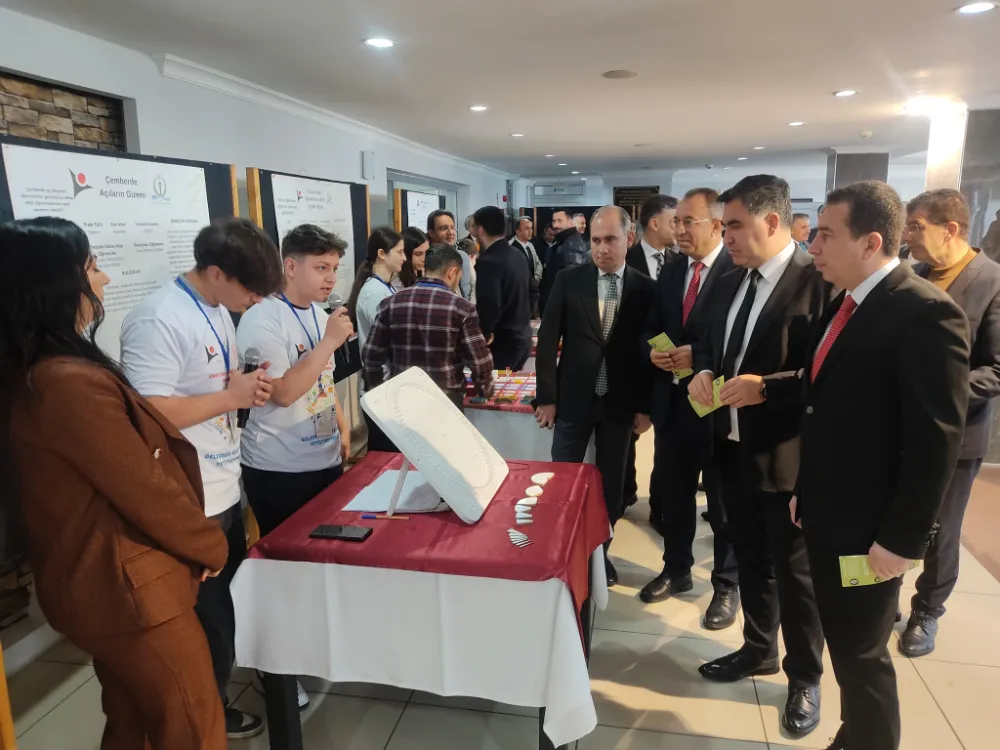 Ünye Turizm Meslek’te Turizm Şenlikleri ve TÜBİTAK Bilim Fuarı!