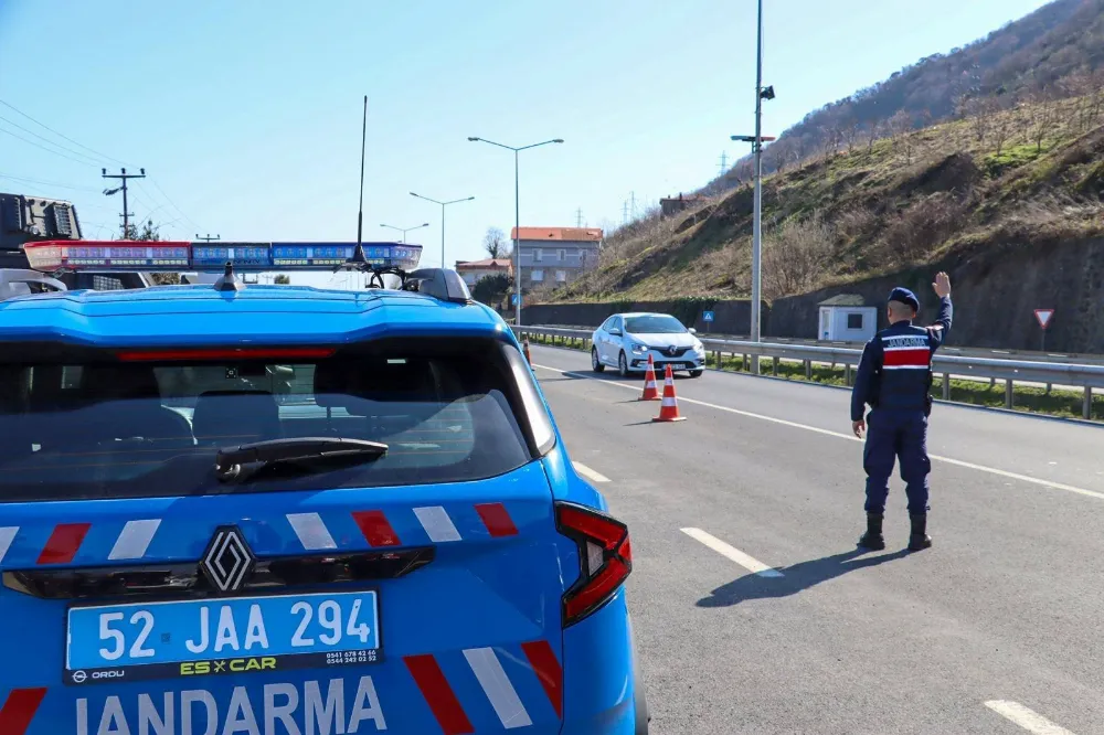 Ordu İl Jandarma ekipleri sahada göz açtırmıyor!