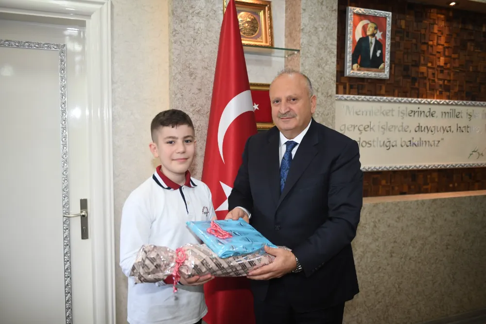 Ünye’nin Belediye Başkanı Talha Emin Fışkın oldu