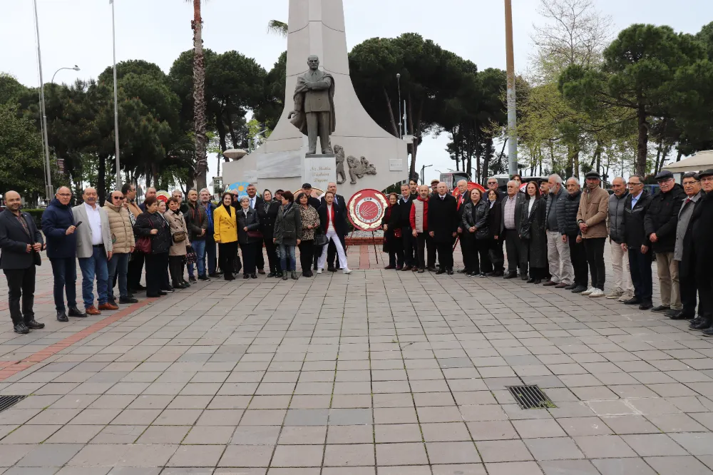 23 Nisan’da da alternatif tören yapıldı…