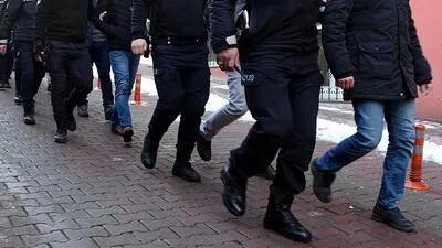 Aranan 21 kişi yakalandı