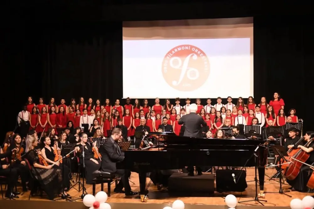 23 Nisan coşkusu Altınordu’da müzikle taçlandı