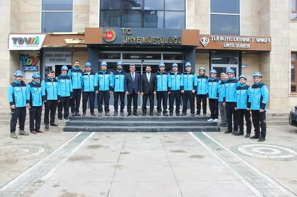 TDV Ordu Arama Kurtarma Ekibinden Ünye’ye teşekkür ziyareti 