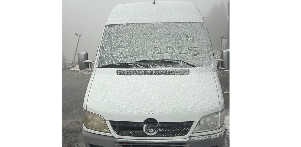 Çambaşı Yaylası nisan ayında yeniden beyaza büründü
