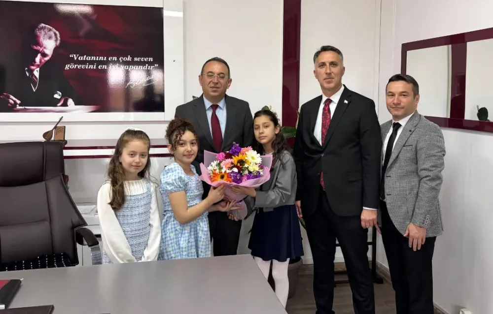 Eğitimin başına Elif Ezgi geçti