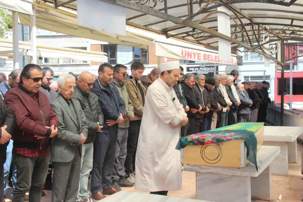 Müzeyyen Uzun son yolculuğuna uğurlandı