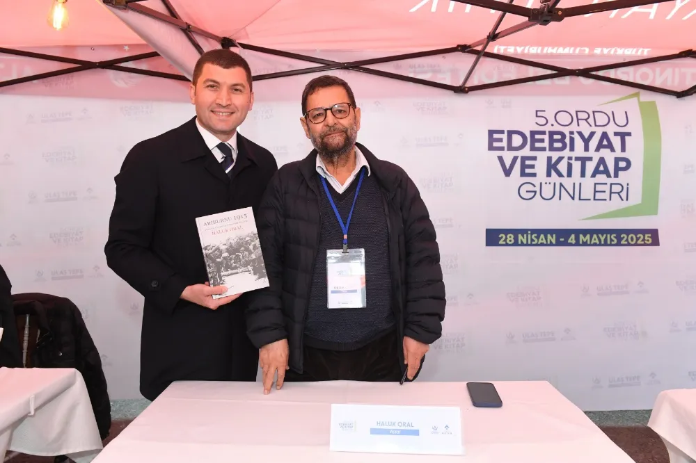 Türk edebiyatının sevilen isimleri okurlarıyla buluştu