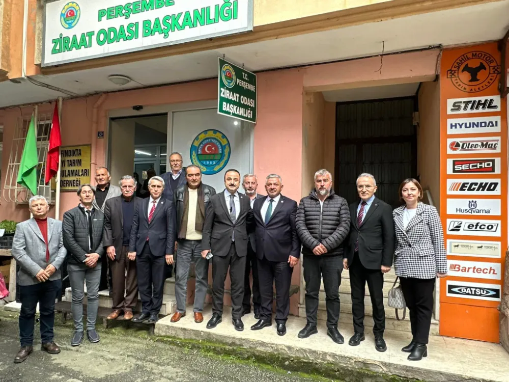 Milletvekili Şanlıtürk Perşembe çıkarmasında sorunları dinledi, çözüm için harekete geçti