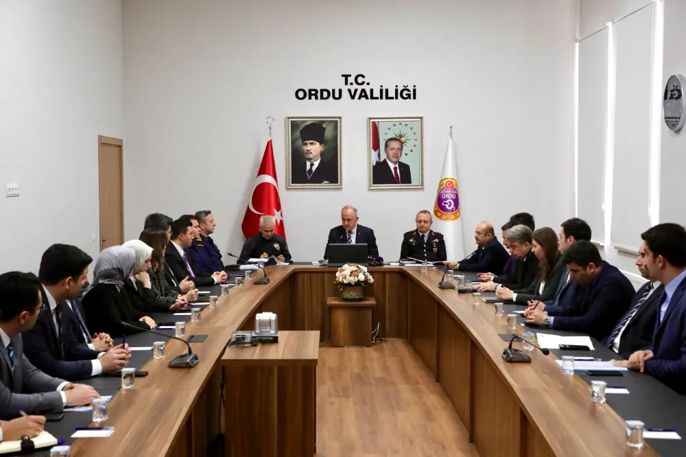 Vali Erol’dan sahipsiz hayvanlar için çağrı!