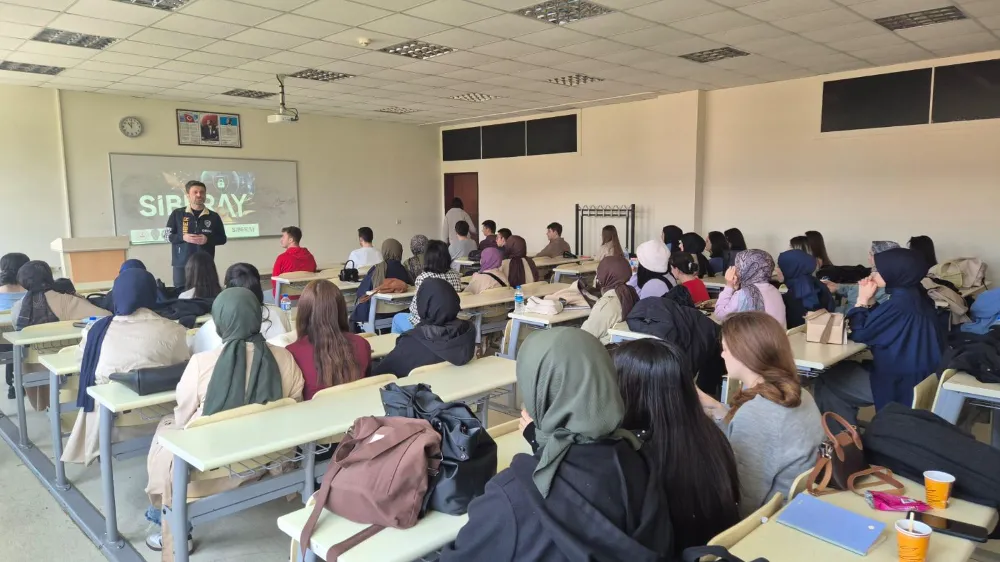 Ordu Emniyeti’nden gençlere siber güvenlik dersi
