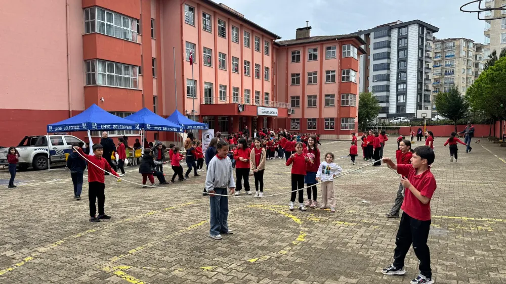 Ünye Belediyesi’nden çocuklara farkındalık projesi