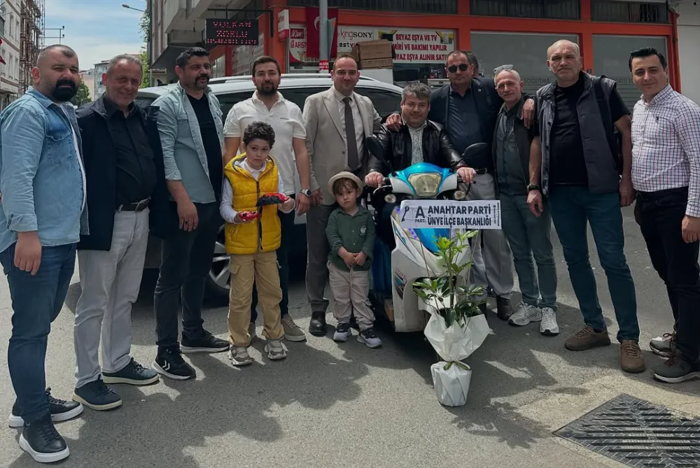Anahtar Parti’den Ünye’de engelli derneklerine anlamlı ziyaret… 