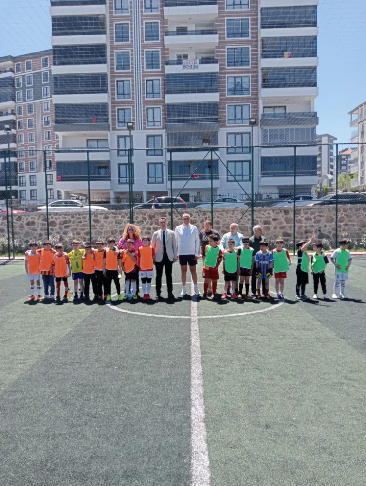 Anafarta’da futbol maçına Süper Lig dokunuşu