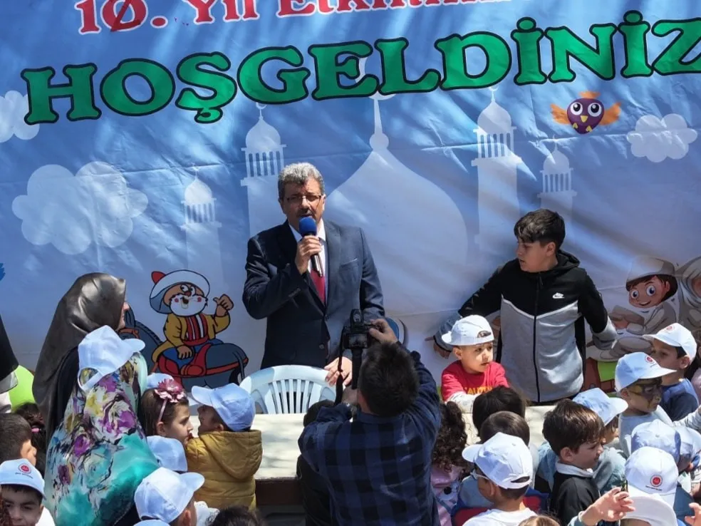 4-6 Yaş Kuran Kursları 12. Öğrenci Şenliği coşkulu geçti