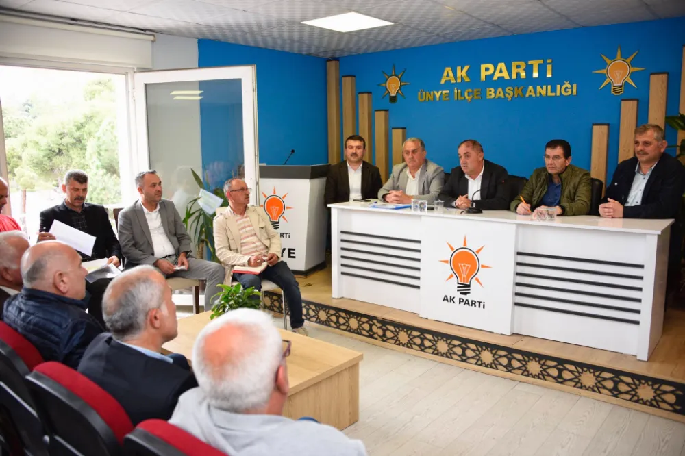 Başkan Alparslan, muhtarlarla bir araya geldi