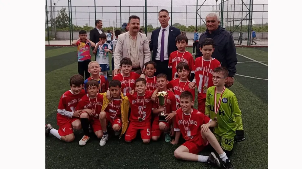 Ünye’de İlkokullar Arası Futbol Turnuvası’nda Şampiyon Anafarta… 