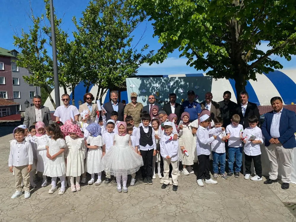 Çaybaşı’nda minik yüreklerden büyük program…  