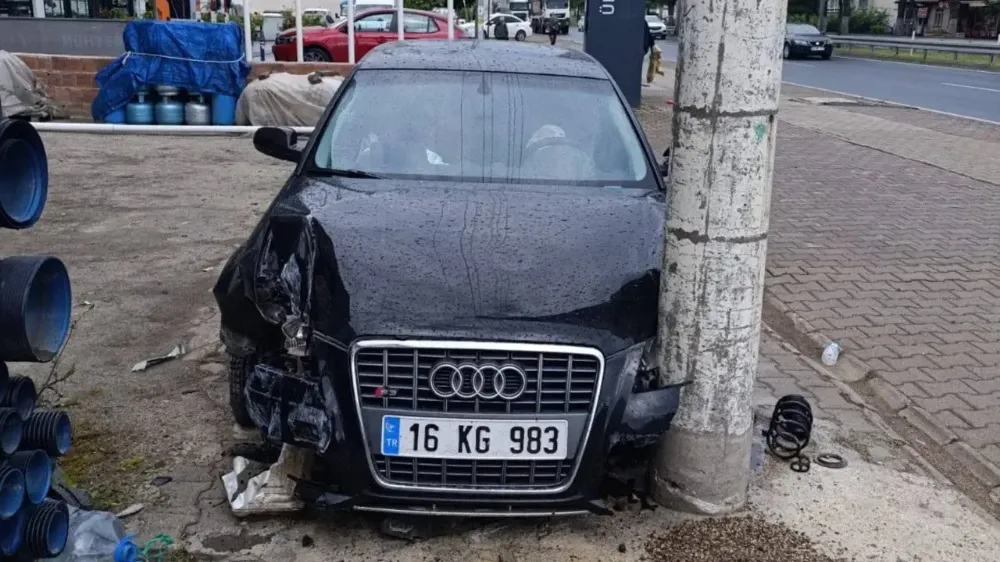 Gülyalı’da korkutan kaza!