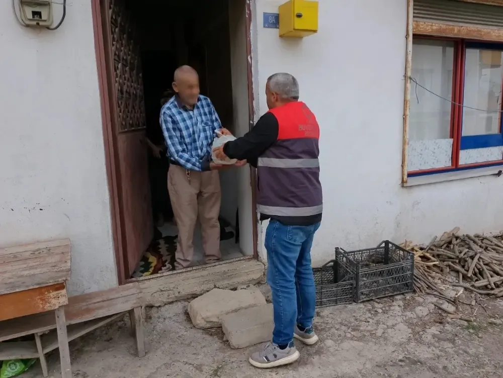 Büyükşehir’den ihtiyaç sahiplerine ücretsiz sıcak yemek desteği